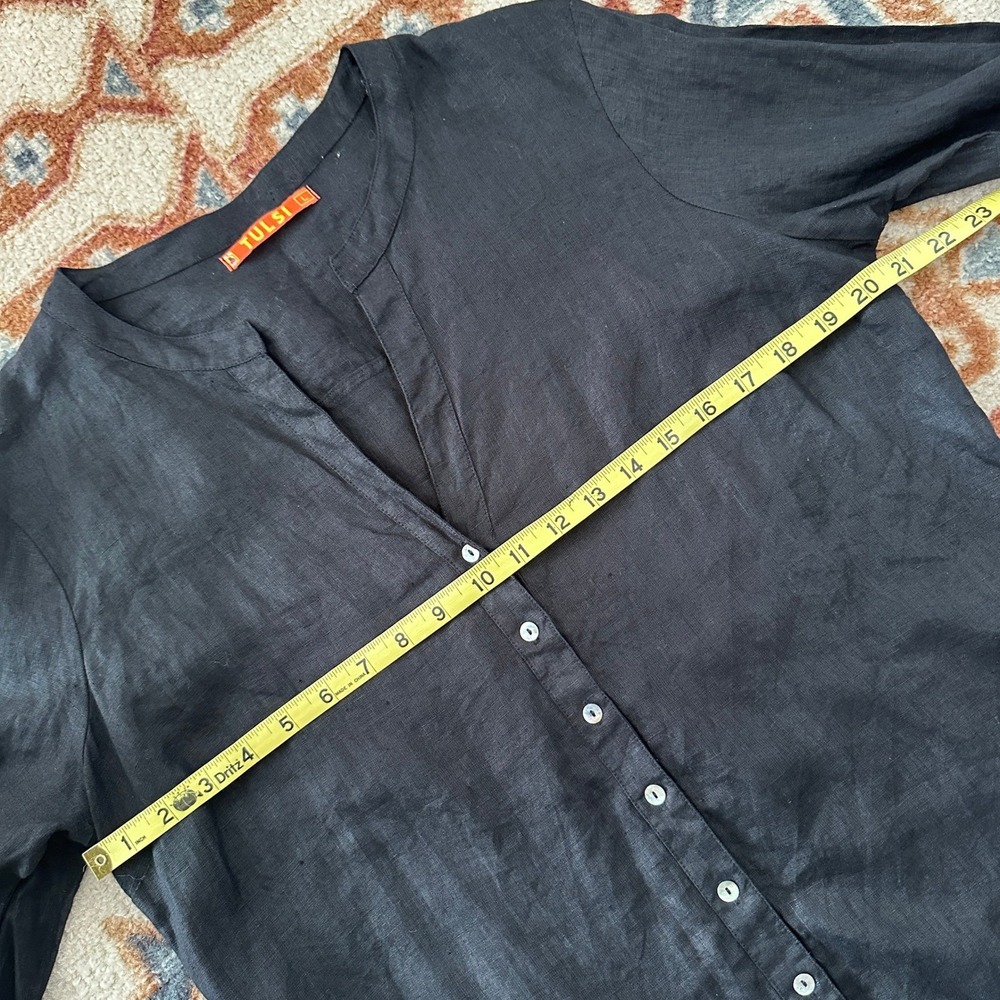 Tulsi Button Up Blouse Womens Large Black 100% Linen 3/4 Sleeve Split Neck Airy - Picture 7 of 8